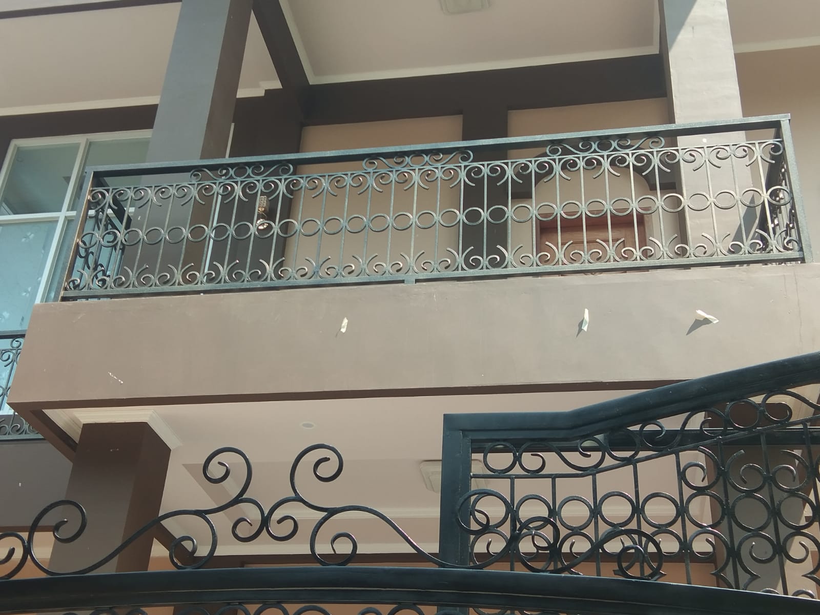 Hand Railing Balkon Jasa Pembuatan Railing Tangga / Balkon Klaten - Bengkel Las Randi Jaya
